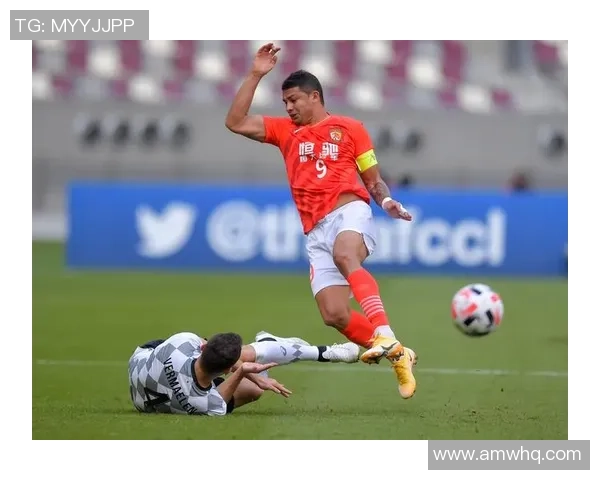 武汉卓尔迎战广州恒大淘宝十轮激战期待精彩表现与胜利荣耀 武汉卓尔迎战广州恒大淘宝十轮激战期待精彩表现与胜利荣耀